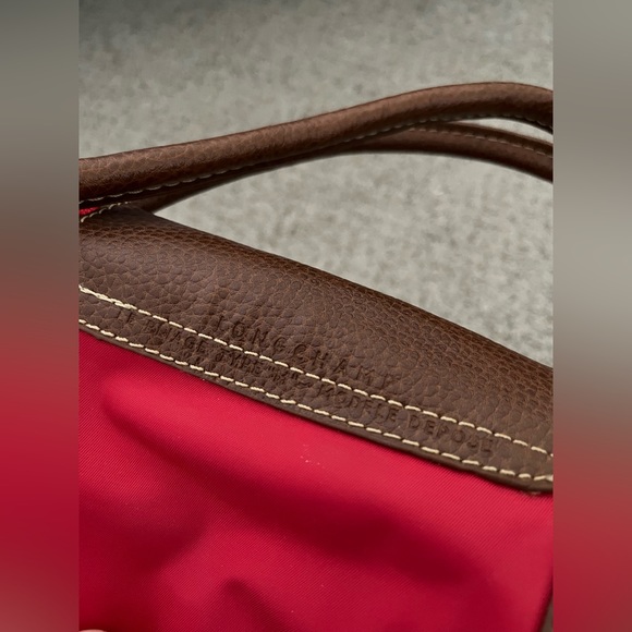 Longchamp Pliage - Picture 3 of 7